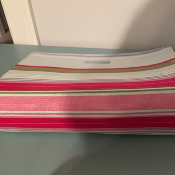 Makeup bag - Picture 3 of 5